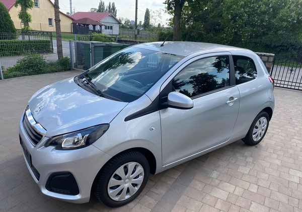 Peugeot 108 cena 25999 przebieg: 135000, rok produkcji 2018 z Darłowo małe 121